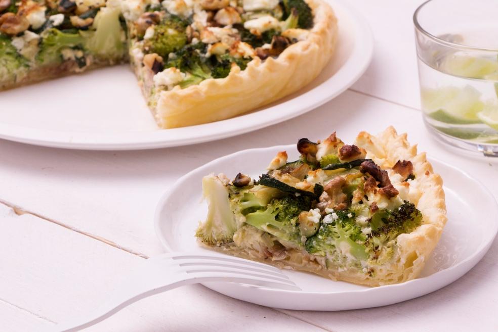 Groentequiche met broccoli, walnoot en feta