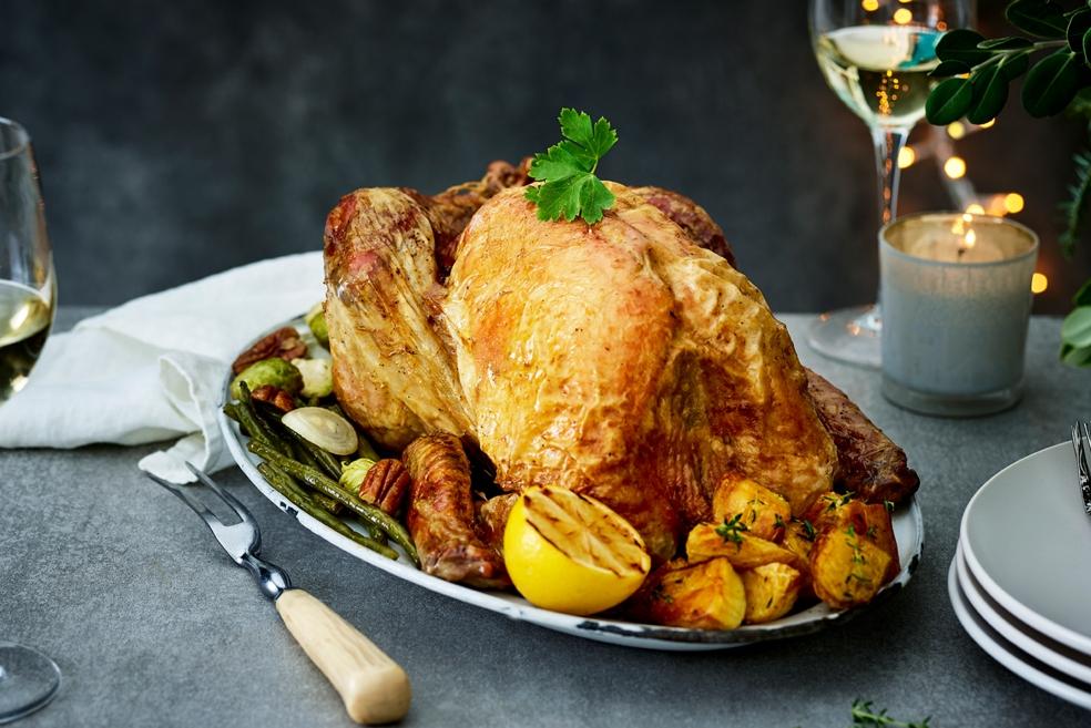 Gevulde kalkoen met tijm-citroenaardappelen