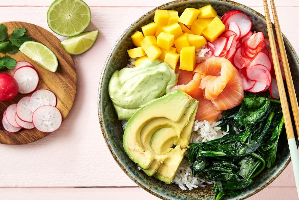 Buddha bowl met gerookte zalm