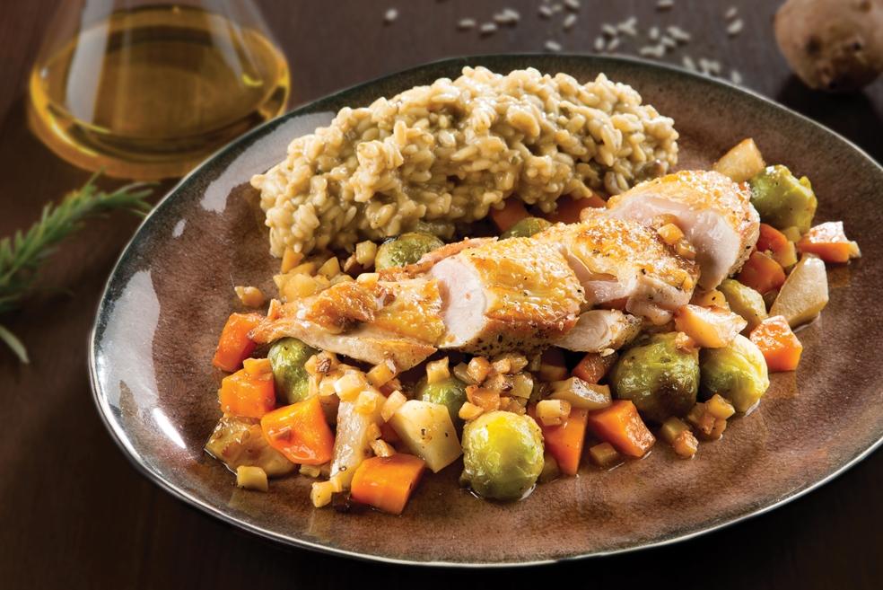 Parelhoen met wintergroenten en truffelrisotto