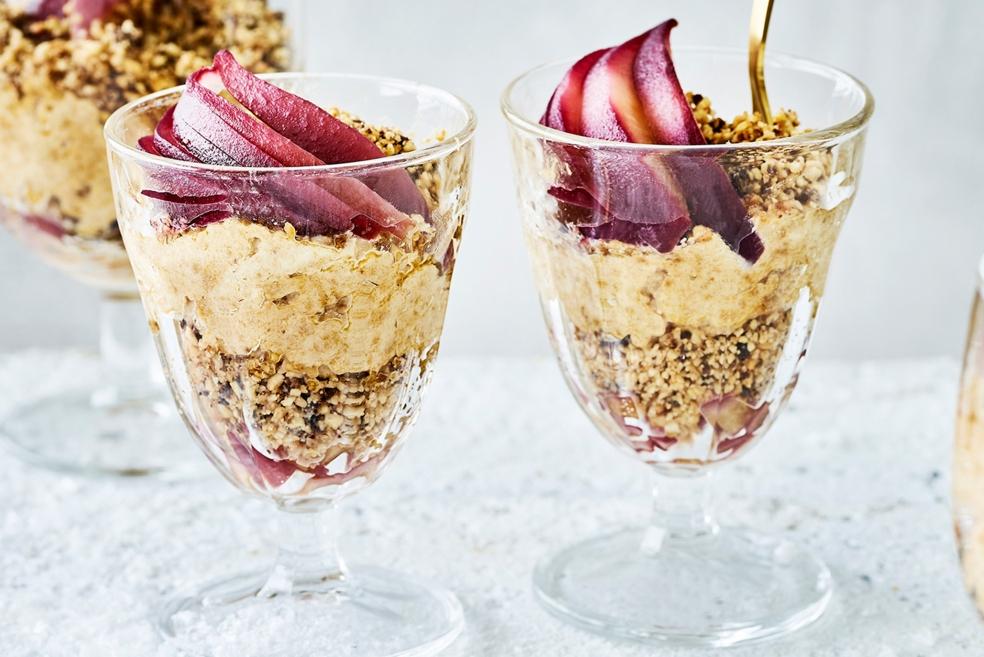 Tiramisu met stoofpeertje en perenlikeur