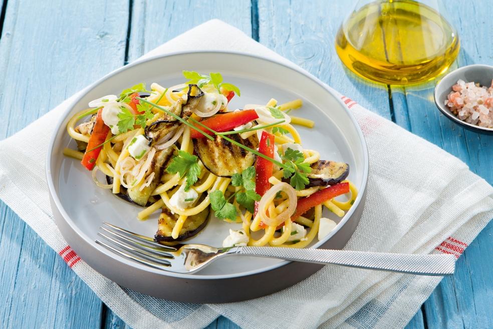 Zomerse, zuiderse pastasalade