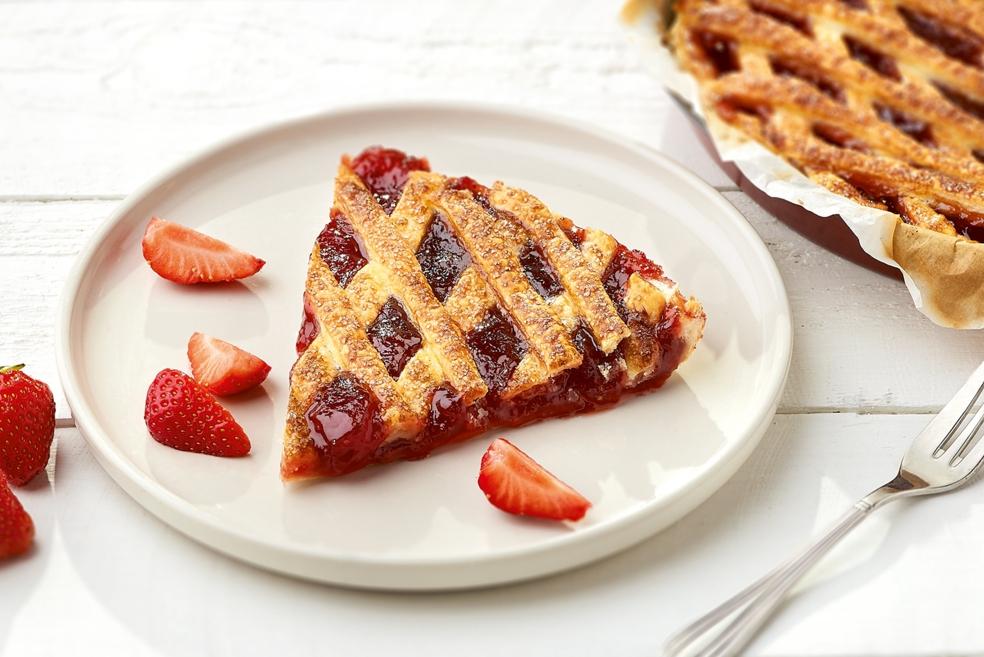 Confituurtaart van nieuwe oogst