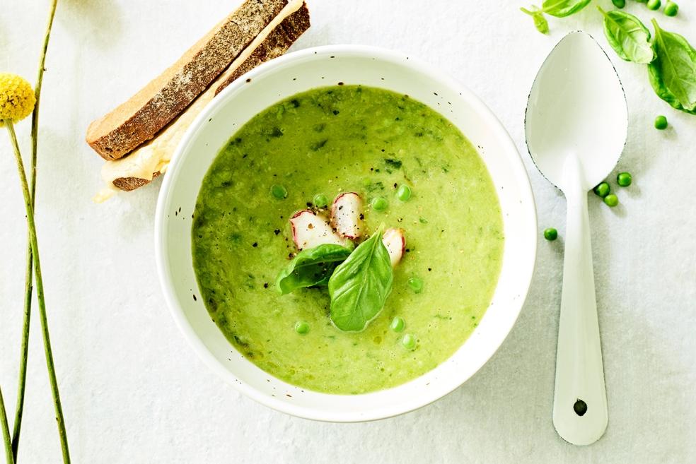 Lentesoepje met croque-monsieur en geroosterde radijsjes