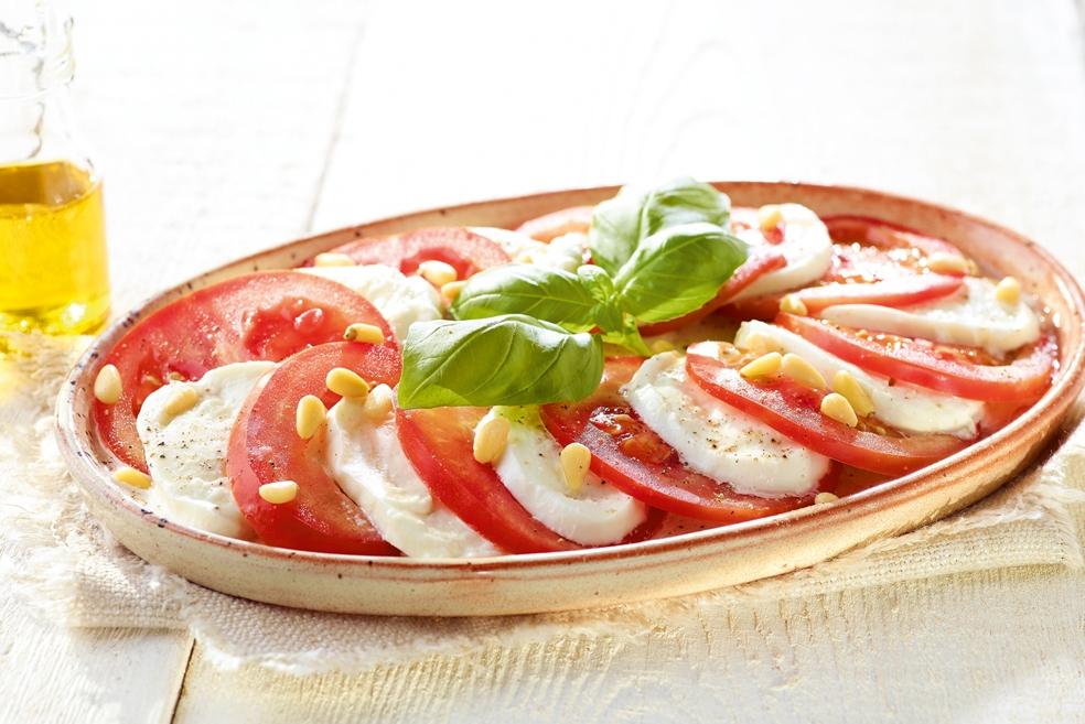 Carpaccio van tomaten met buffelmozzarella
