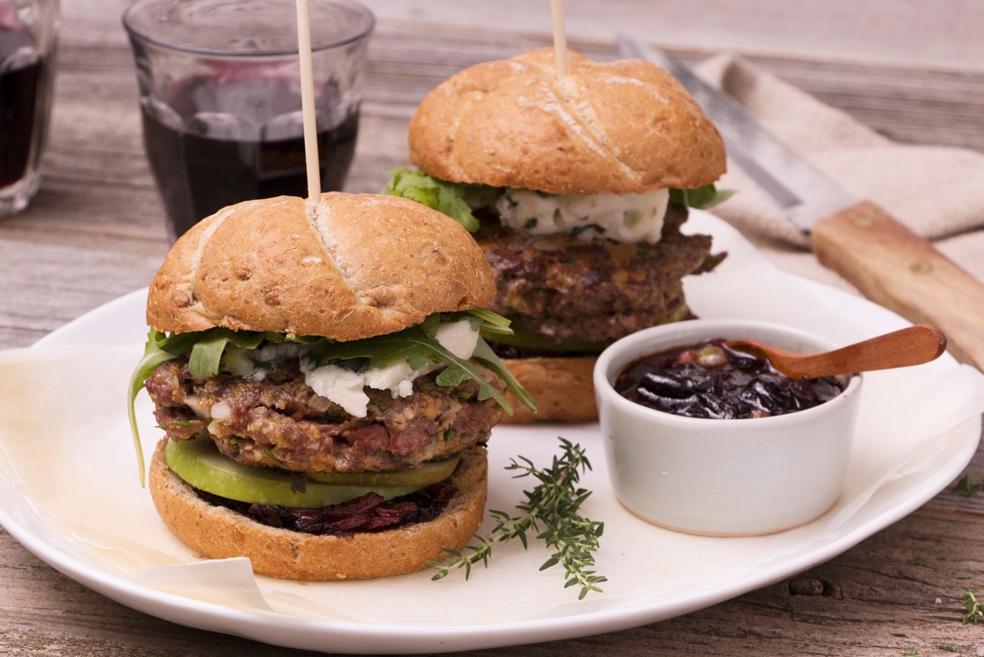 Hindeburger met blauwe kaas