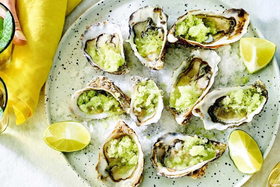 Oesters met komkommergranité
