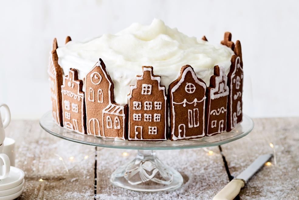 Biscuit met mascarponecrème meringue en koekjes