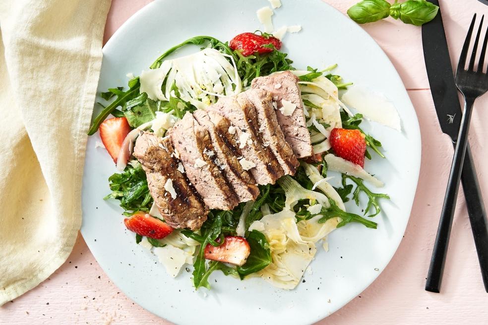 Tagliata met venkel en aardbei