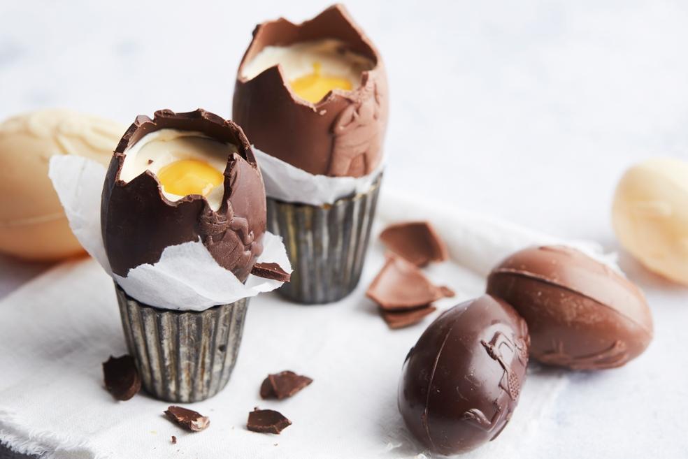 Chocolade paaseitjes met mascarponecrème en advocaat