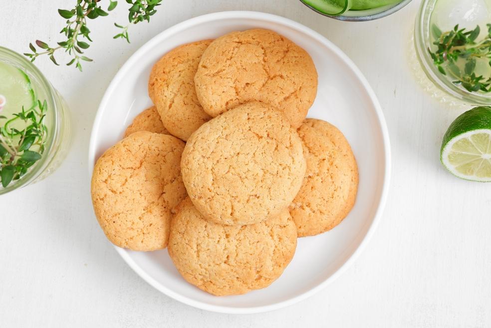 Gemberkoekjes met een frisse gemberlimonade