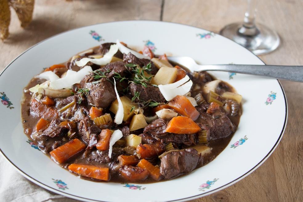 Hindestoofpot met witloof