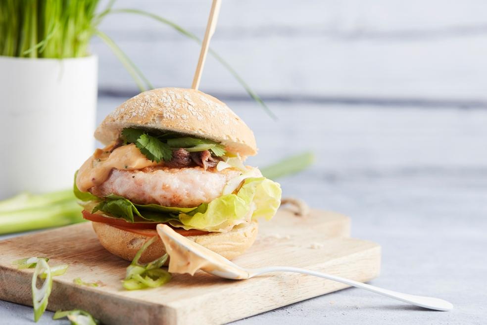 Scampiburgers met kruidenmayonaise