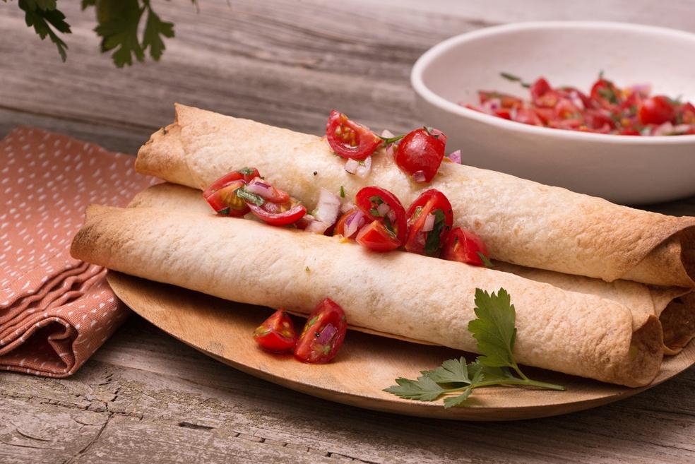 Taquitos met kippengehakt