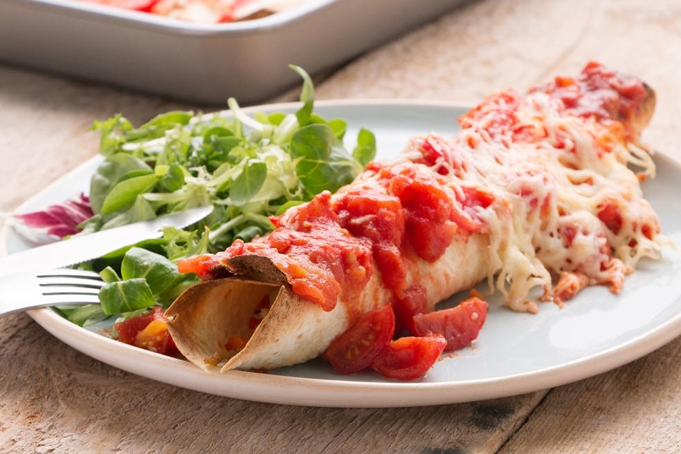 Enchilada's met restjes groenten