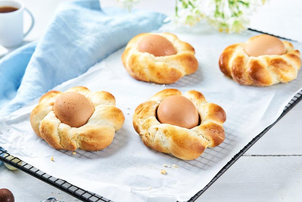 Minipaaskransjes met een ei