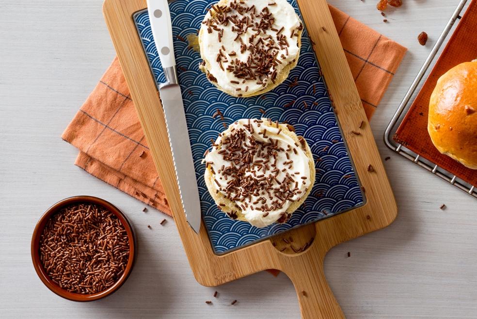 Zoete ontbijtbroodjes met mascarpone