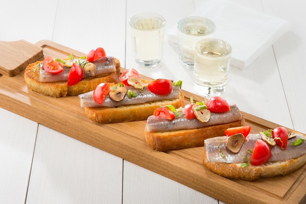 Bruschetta's met maatjes