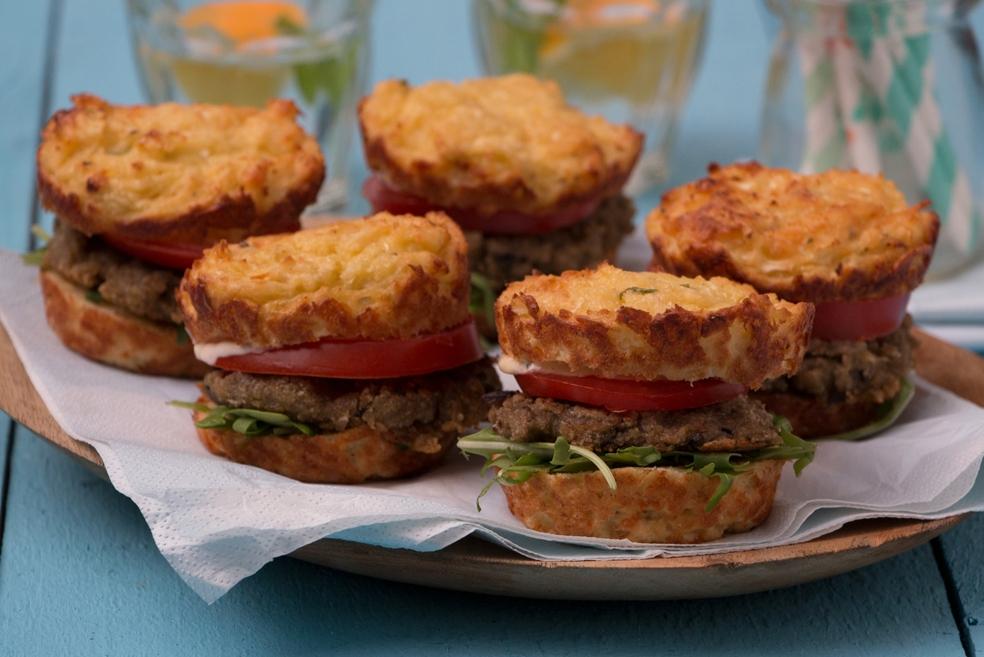Veggieburger met bloemkoolbroodje