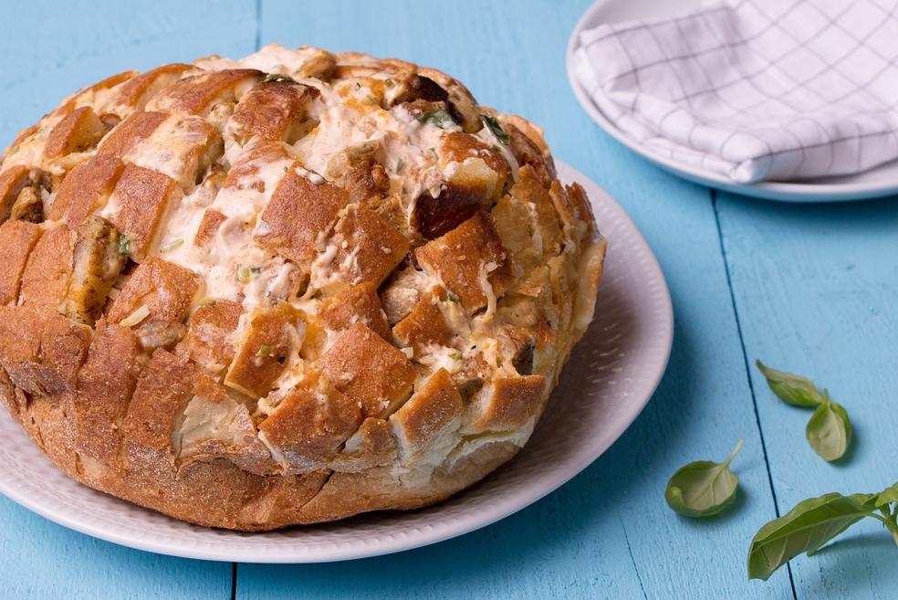 Pull apart bread met kaas en spek