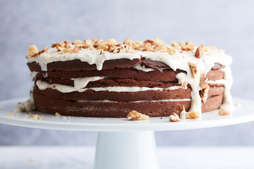 Chocoladecake met notenglazuur