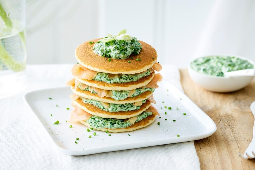 Pancakes met zalm en spinazie