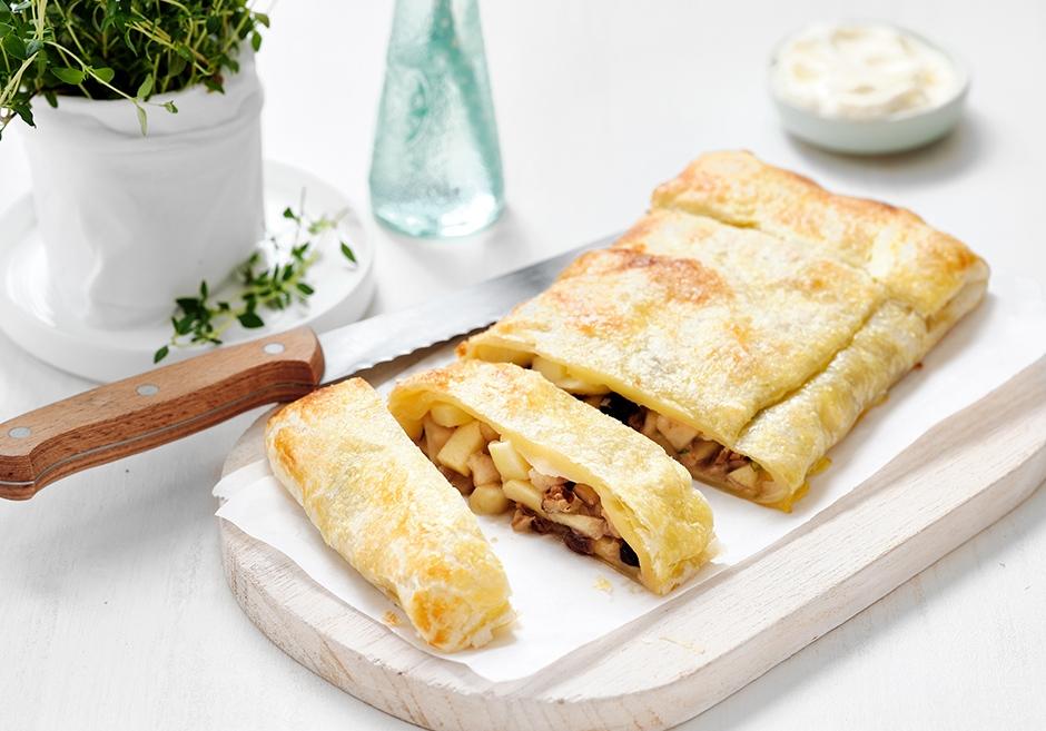 Appel-perenstrudel