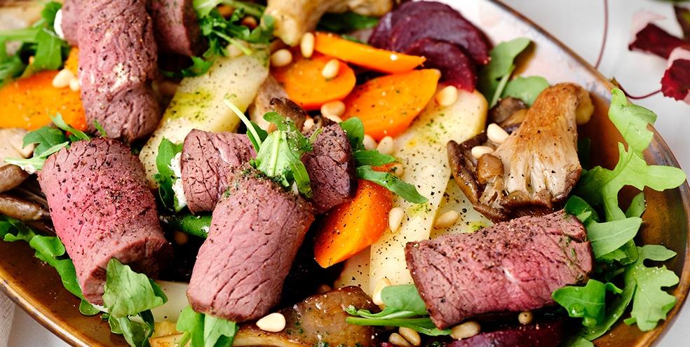 Herfstsalade met hinderolletjes en muntvinaigrette