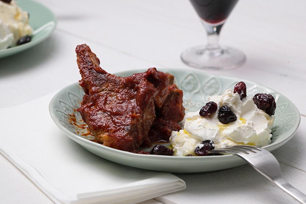 Pikant lamsvlees met Labneh