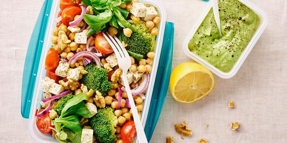 Powersalade met groene dressing