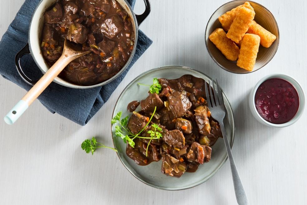 Hindestoofpotje in chocoladesaus