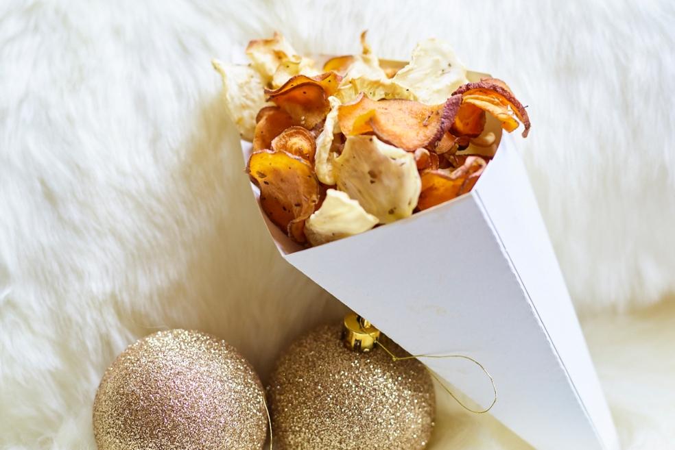 Ovengeroosterde groentechips